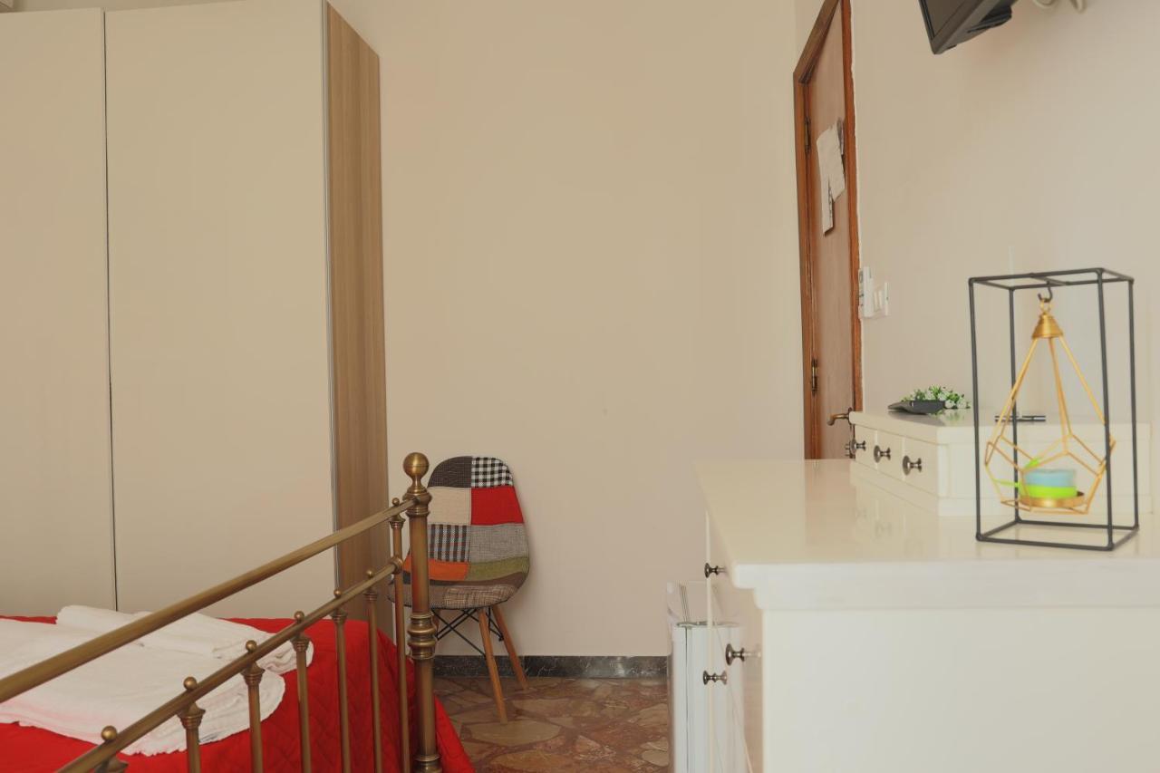 Bed&Bread Piazza 'Nzegna Bed & Breakfast Carovigno Exterior foto