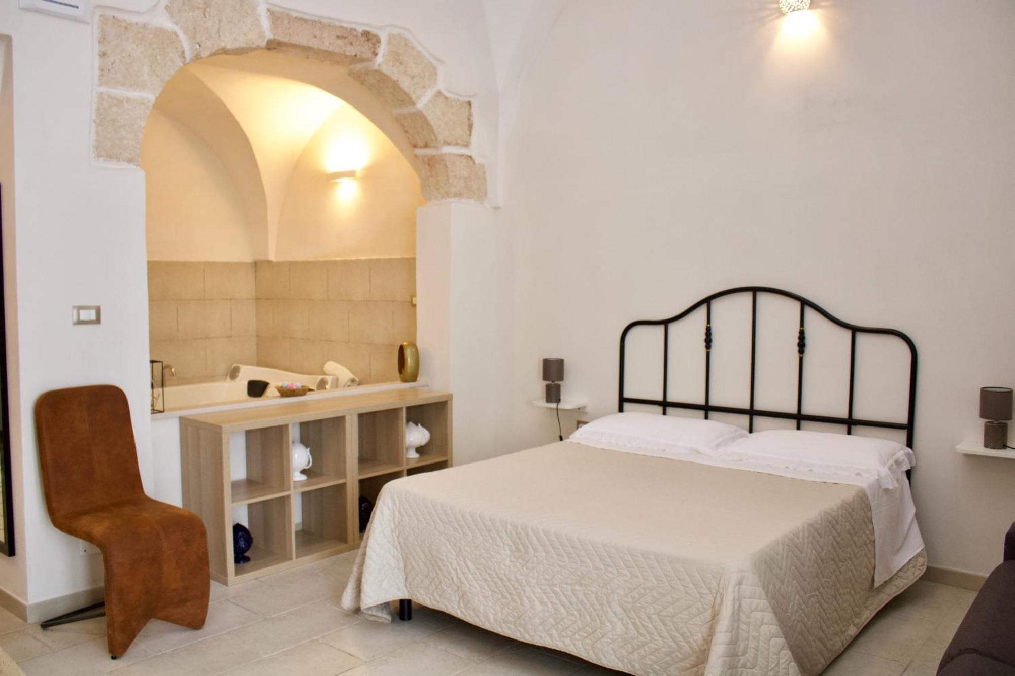 Bed&Bread Piazza 'Nzegna Bed & Breakfast Carovigno Exterior foto