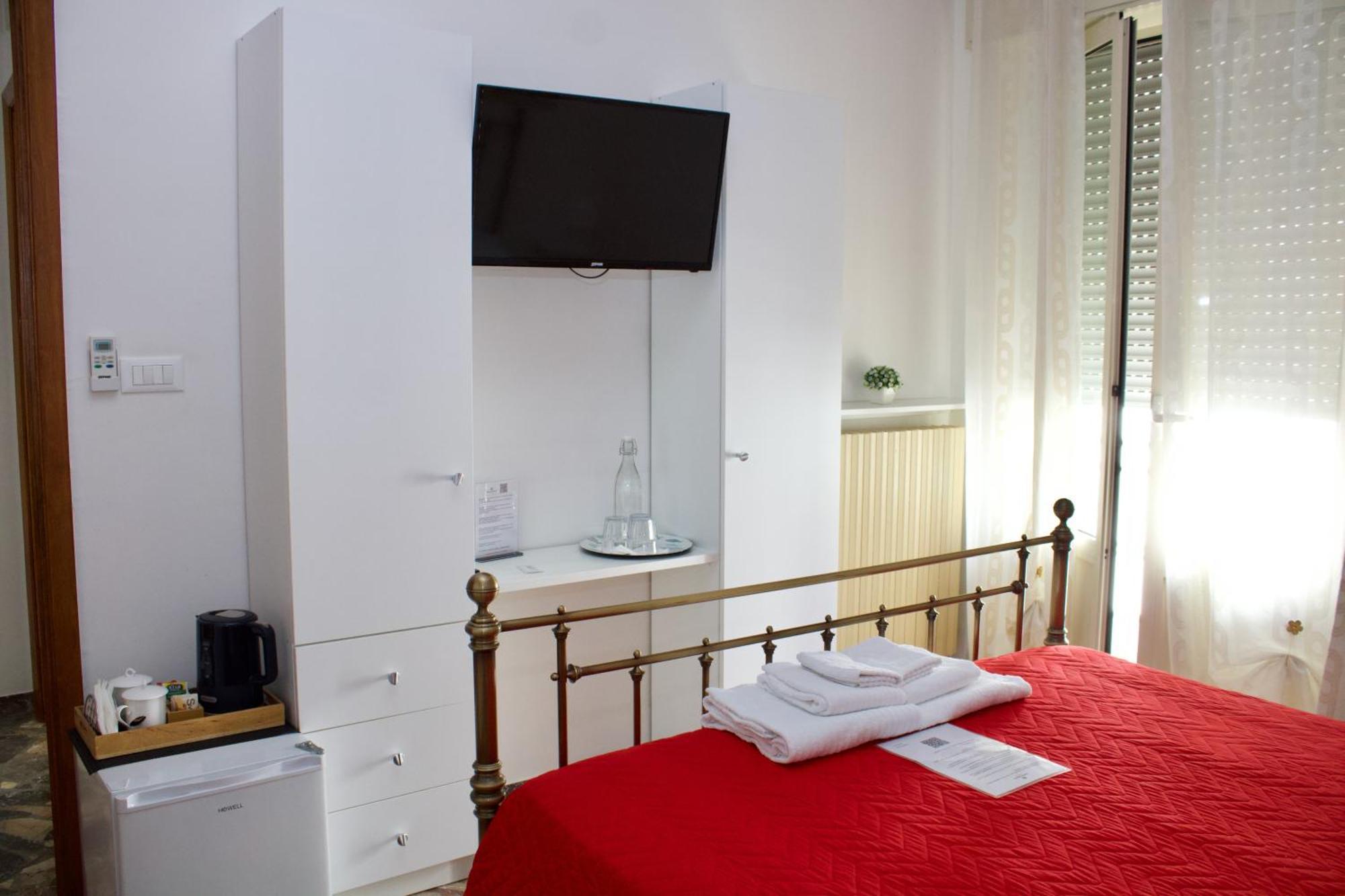 Bed&Bread Piazza 'Nzegna Bed & Breakfast Carovigno Exterior foto